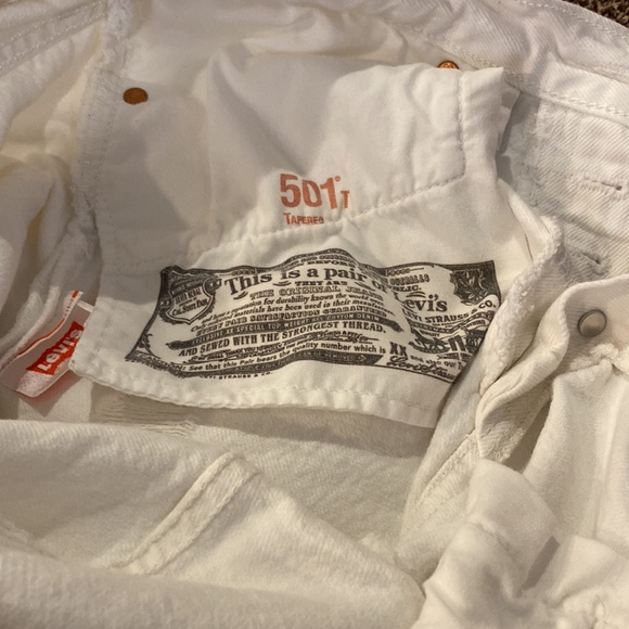 VINTAGE LEVI 501 JEANS.   NWOT.  W27 L28 - Picture 6 of 7